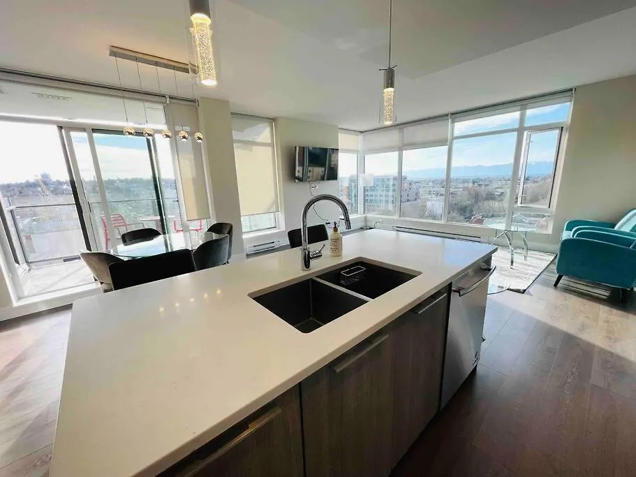 Luxury Downtown 2 Bedroom Suite With Ocean Views Victoria 0*,  Canada