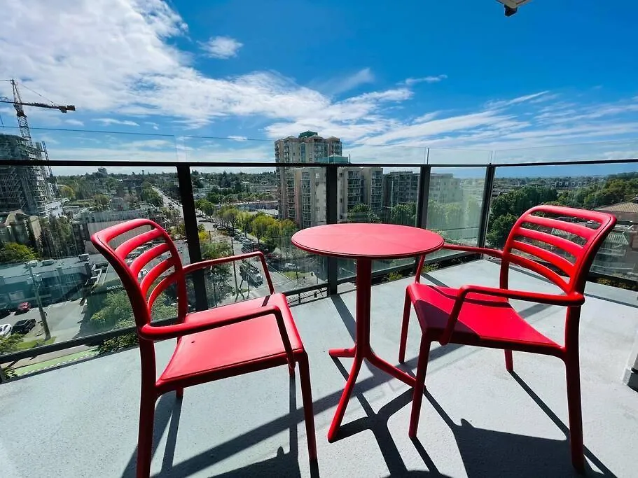 Luxury Downtown 2 Bedroom Suite With Ocean Views Victoria Apartment